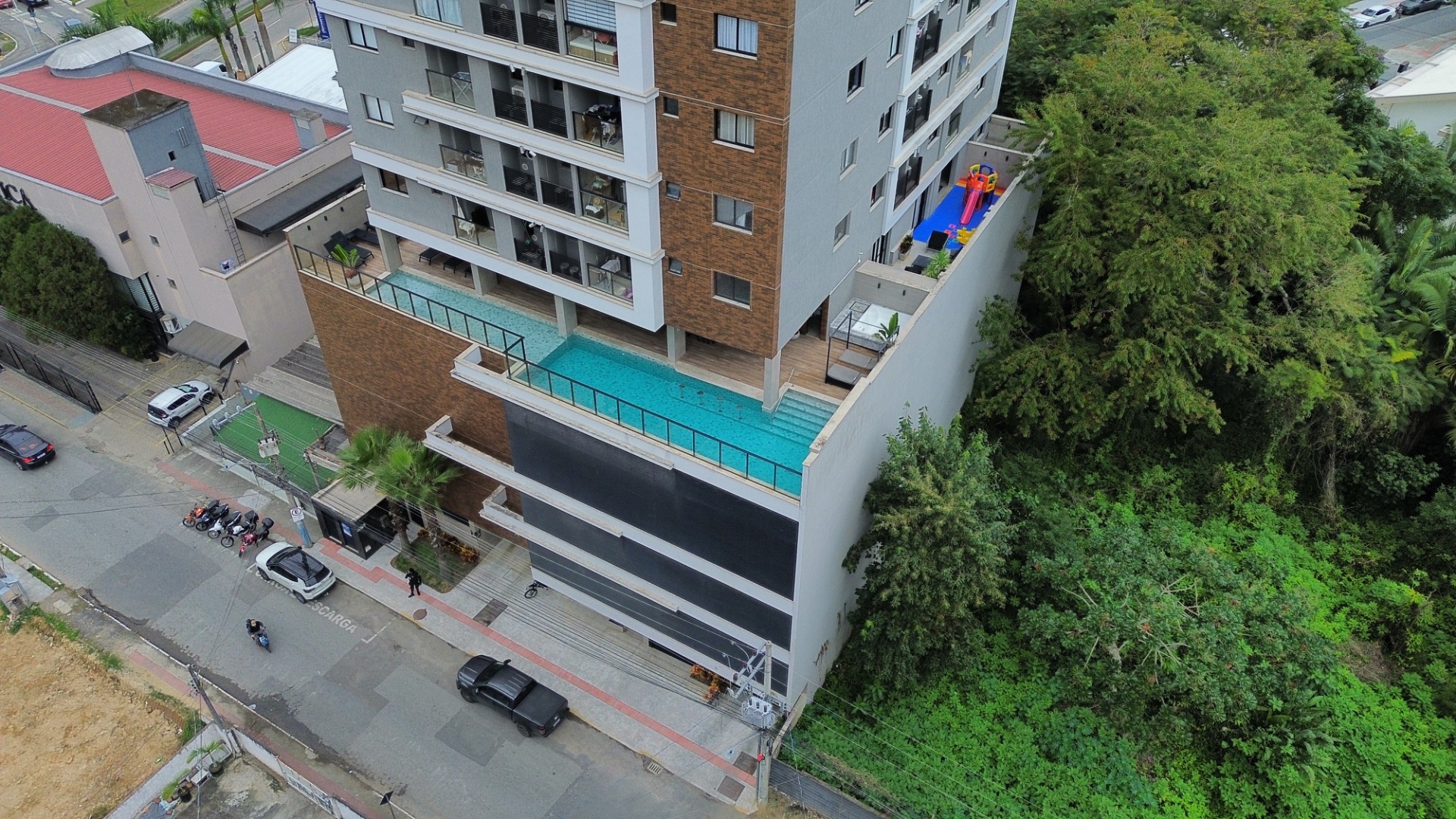 Apartamento 2 Dormitórios à Venda na Praia Brava | Costa Rica Residence | Itajaí 1