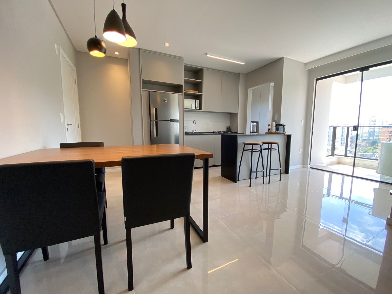 Apartamento para locação com vista e condomínio completo 4