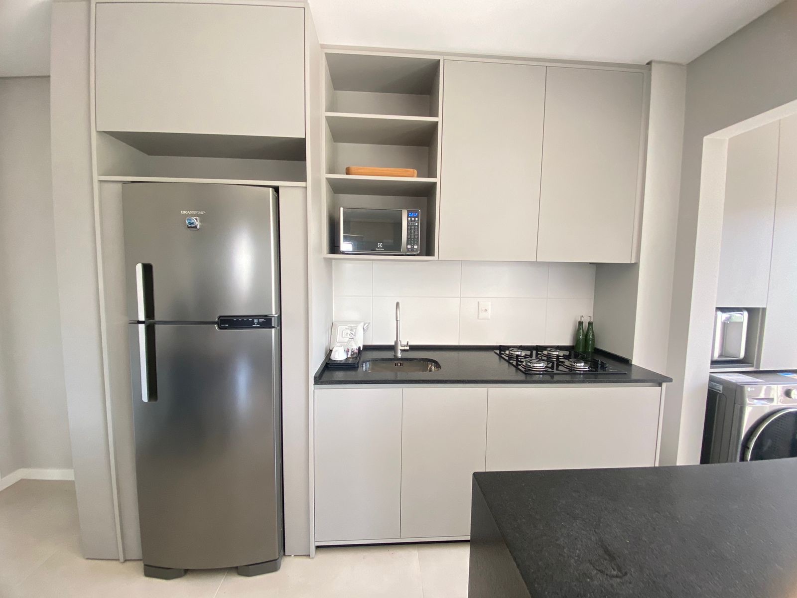 Apartamento para locação com vista e condomínio completo 2