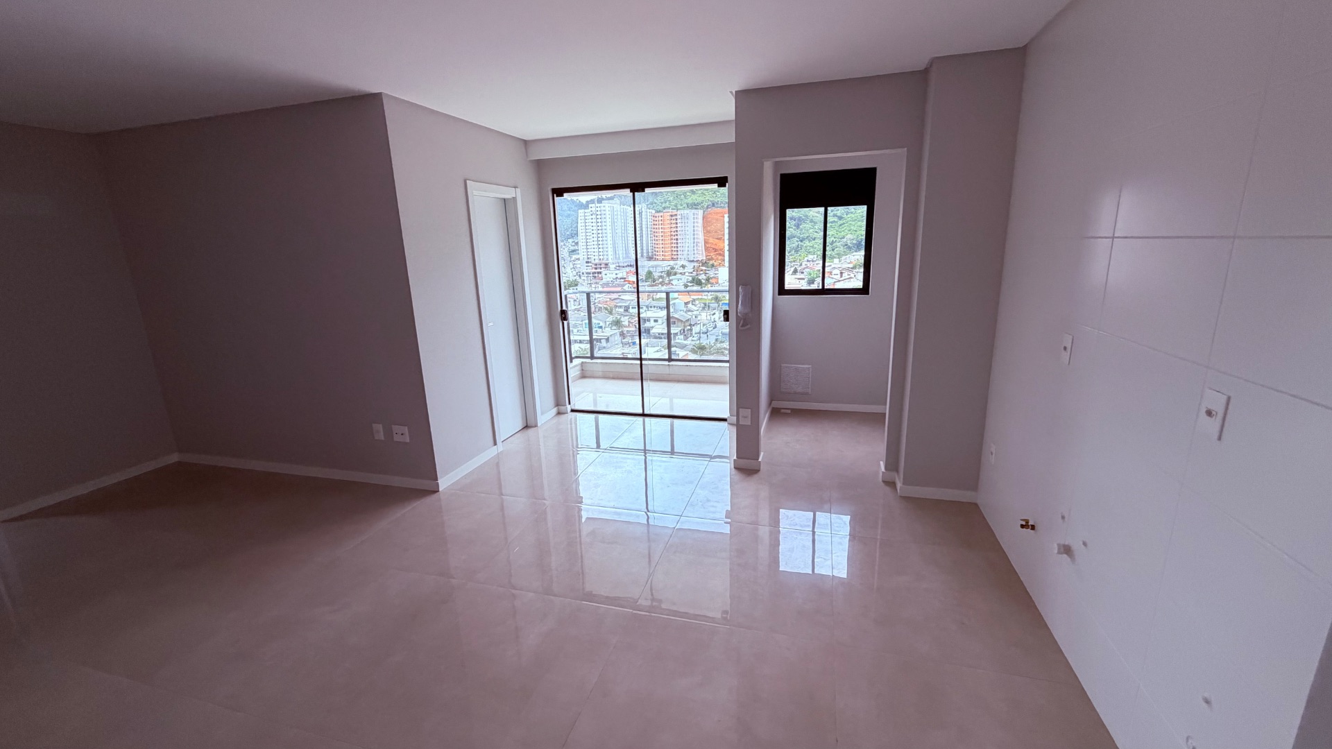 Apartamento 2 suites no Bairro Fazenda 1