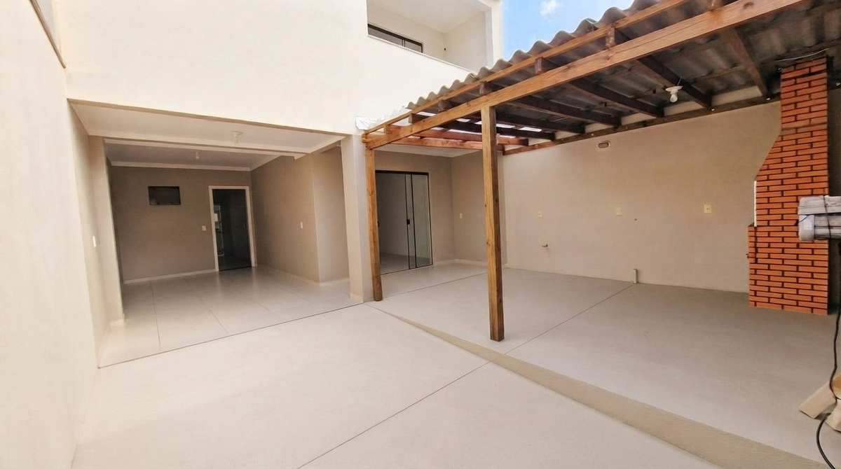 Casa em condomínio | 3 Dormitórios, 1 Suíte, 148 m² e 2 Vagas | Nações 3