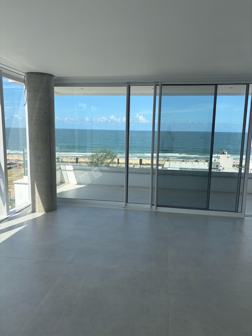 RIVA Praia Brava | 3 Suítes, 160m² e 3 Vagas | Torre 2 Oeste 1
